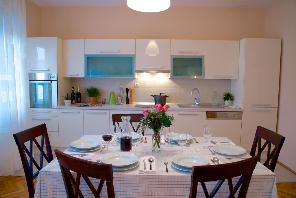 Luxe 3Br Apartment Split Værelse billede